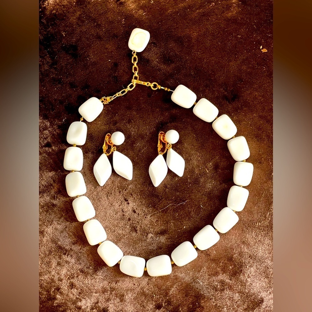 Vintage Trifari milk, glass, rare necklace, and earrings Set